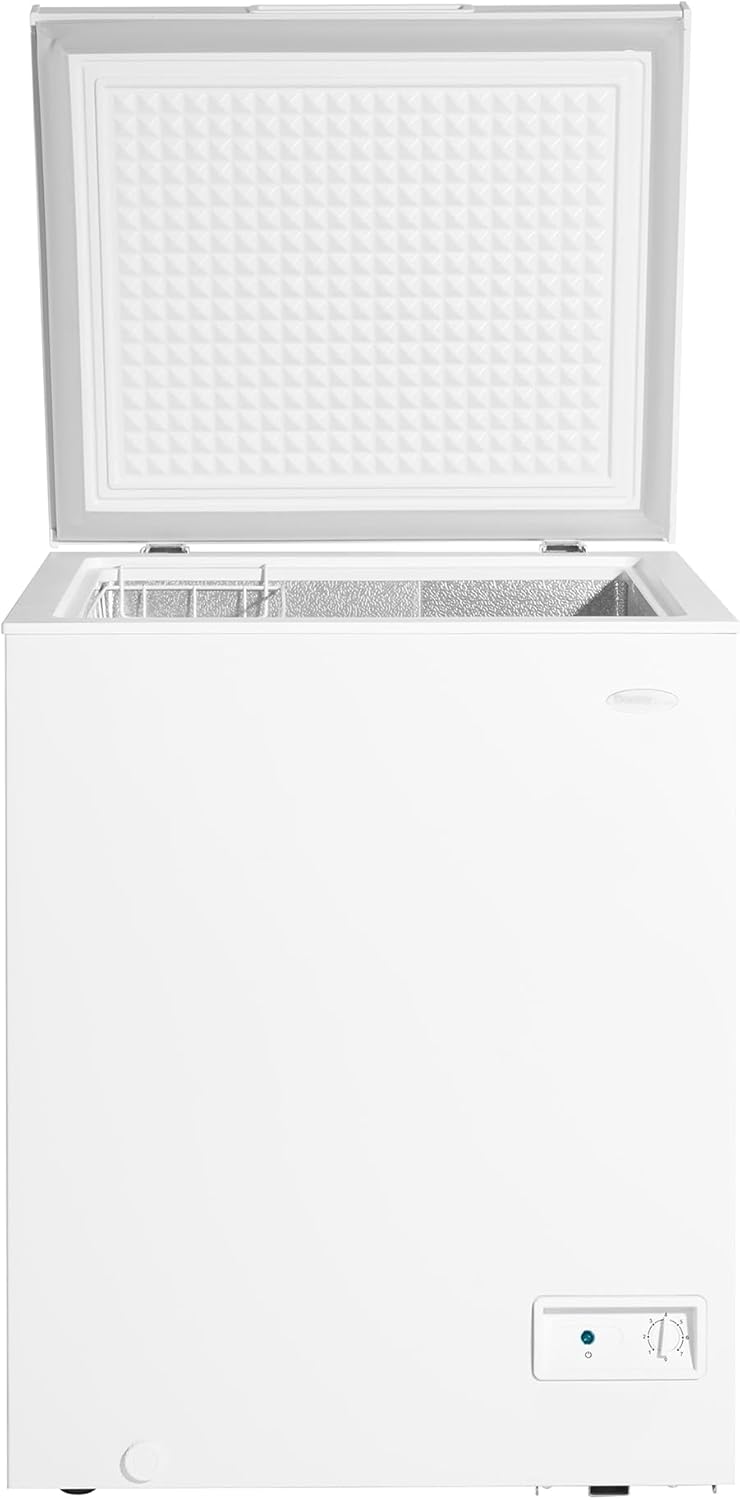 5.0 cu ft Chest Freezer with Adjustable Thermostat